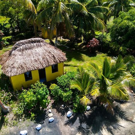 Yasawa Homestays Naisisili Buitenkant foto