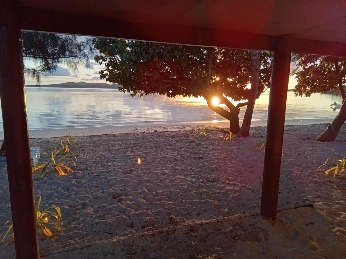 Yasawa Homestays Naisisili Buitenkant foto