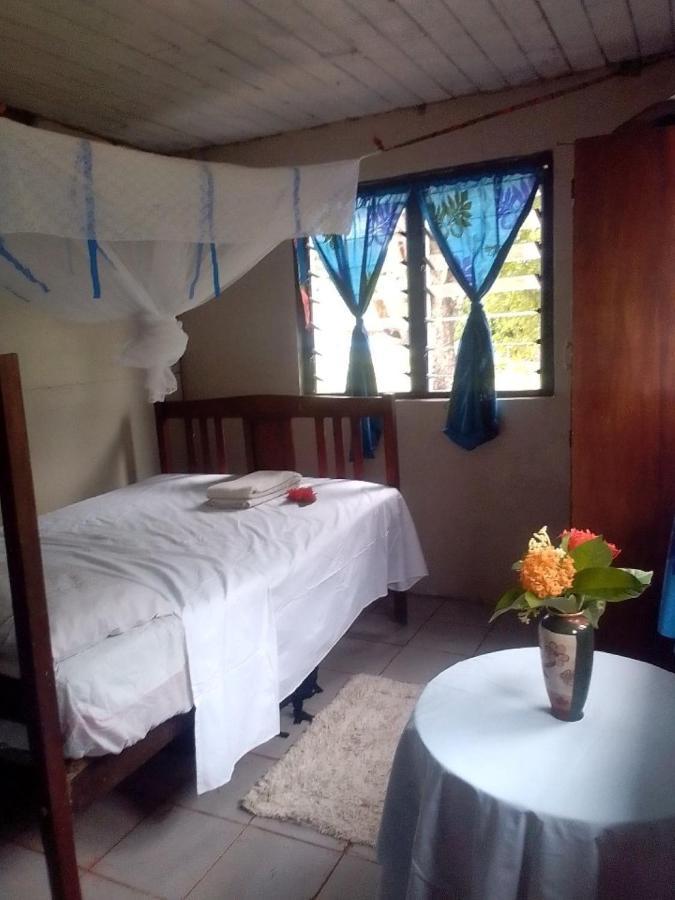 Yasawa Homestays Naisisili Buitenkant foto