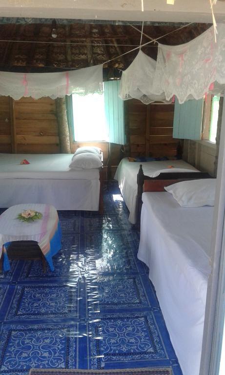 Yasawa Homestays Naisisili Buitenkant foto